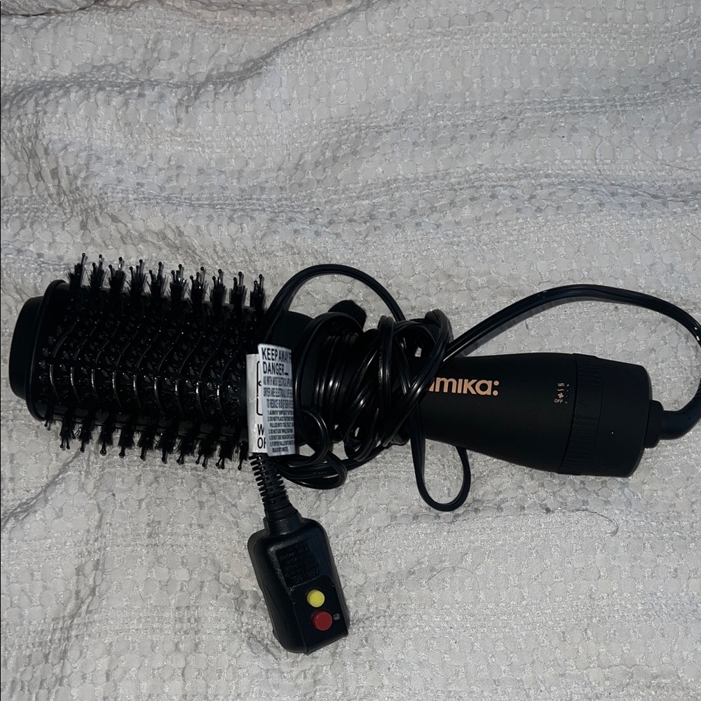 Amika Black Hair Styling Brush